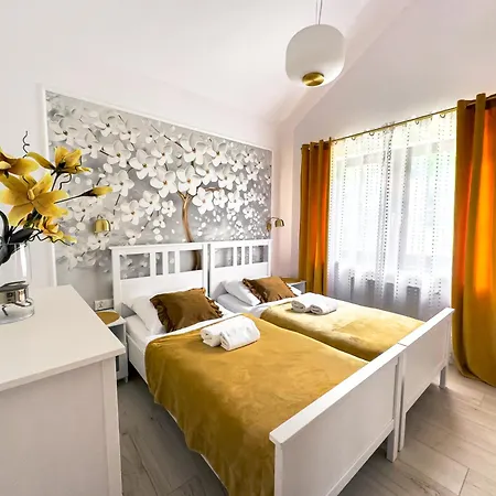 Zloty Karpatia Апартаменты *